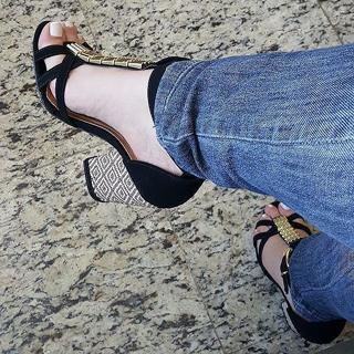 Princesa Kinder feet photo 19