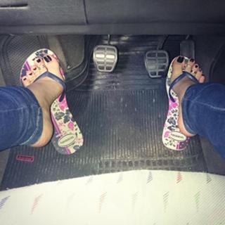 Princesa Kinder feet photo 8