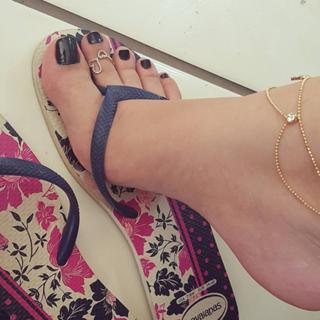 Princesa Kinder feet photo 18