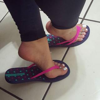 Princesa Kinder feet photo 12