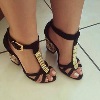 Princesa Kinder feet photo 10