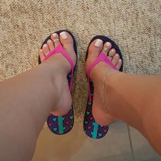 Princesa Kinder feet photo 13