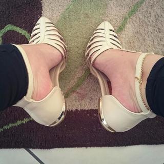 Princesa Kinder feet photo 1