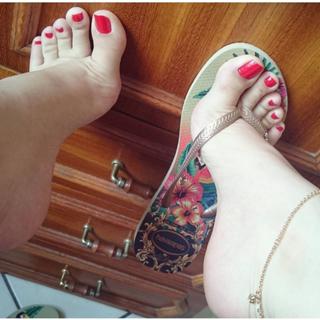 Princesa Kinder feet photo 17