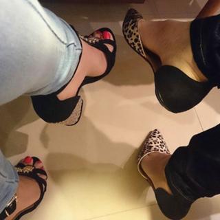 Princesa Kinder feet photo 12