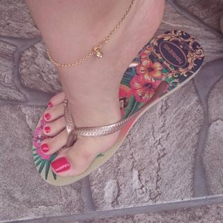 Princesa Kinder feet photo 10
