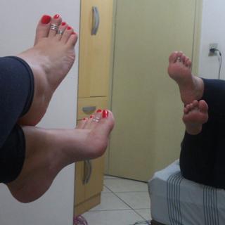 Princesa Kinder feet photo 15