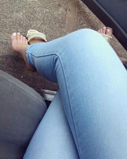 Princesa Kinder feet photo 17