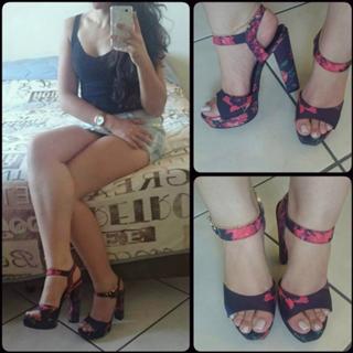 Princesa Kinder feet photo 16