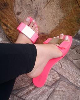 Princesa Kinder feet photo 17