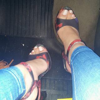 Princesa Kinder feet photo 6