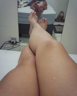 Princesa Kinder feet photo 5