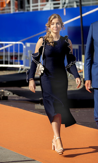 Princess Alexia of the Netherlands feet photo 3