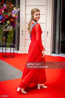 Princess Alexia of the Netherlands feet photo 14