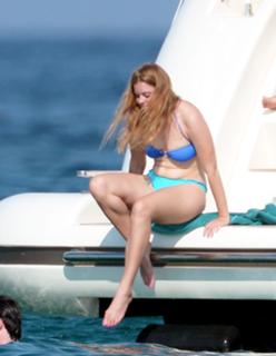 Princess Beatrice feet photo 17