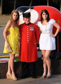 Princess Beatrice feet photo 7