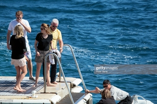 Princess Beatrice feet photo 9