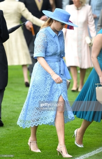 Princess Beatrice feet photo 5