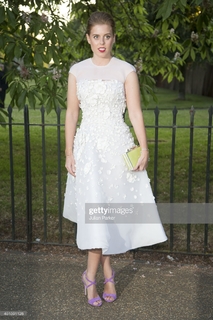 Princess Beatrice feet photo 4