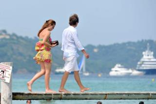 Princess Beatrice feet photo 13