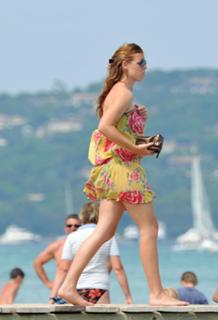 Princess Beatrice feet photo 11