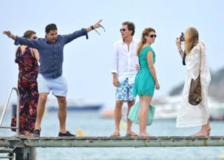 Princess Beatrice feet photo 5