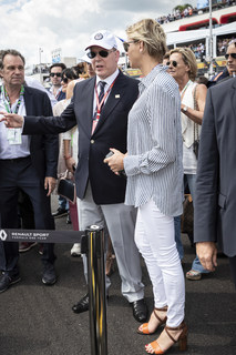 Princess Charlene of Monaco feet photo 7