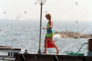 Princess Diana feet photo thumbnail