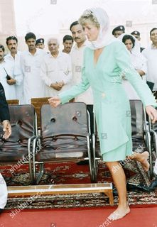 Princess Diana feet photo thumbnail