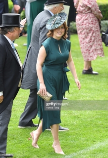 Princess Eugenie feet photo 14