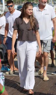Princess Leonor feet photo 5