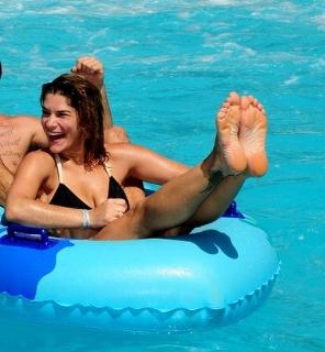 Priscila Fantin feet photo thumbnail