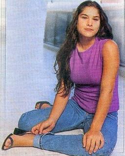 Priscila Fantin feet photo thumbnail