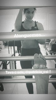 Priscila Fantin feet photo thumbnail