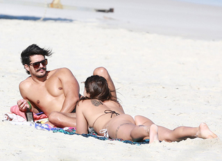 Priscila Fantin feet photo thumbnail