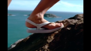 Priscila Fantin feet photo thumbnail