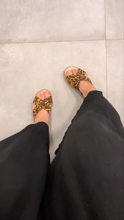 Priscila Fantin feet photo thumbnail