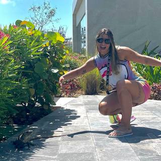 Priscila Fantin feet photo thumbnail