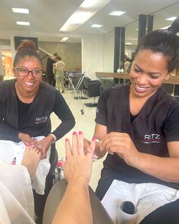 Priscila Fantin feet photo thumbnail