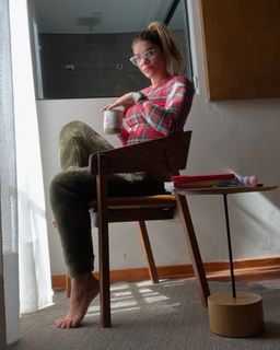 Priscila Fantin feet photo thumbnail