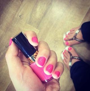 Priscilla Alcântara feet photo thumbnail