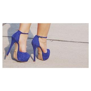 Priscilla Alcântara feet photo thumbnail