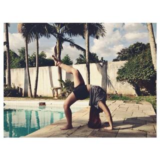 Priscilla Alcântara feet photo thumbnail