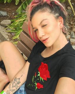 Priscilla Alcântara feet photo thumbnail