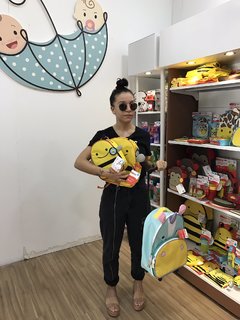 Priscilla Alcântara feet photo thumbnail