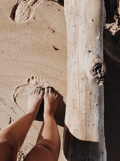 Priscilla Alcântara feet photo thumbnail