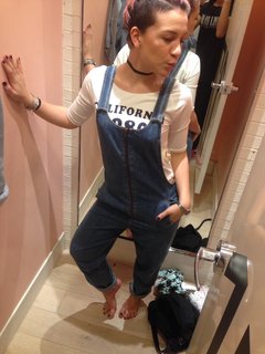 Priscilla Alcântara feet photo thumbnail