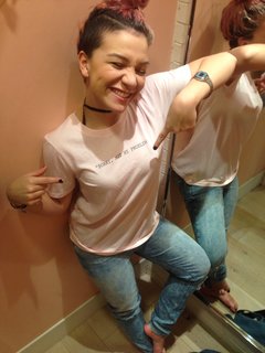 Priscilla Alcântara feet photo thumbnail