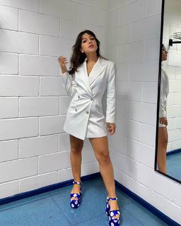 Priscilla Alcântara feet photo thumbnail