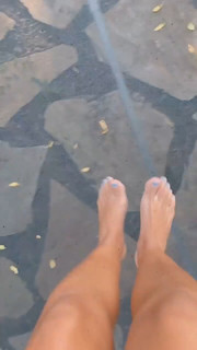 Priscilla Alcântara feet photo thumbnail